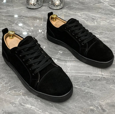 Black Louis Junior Trainers