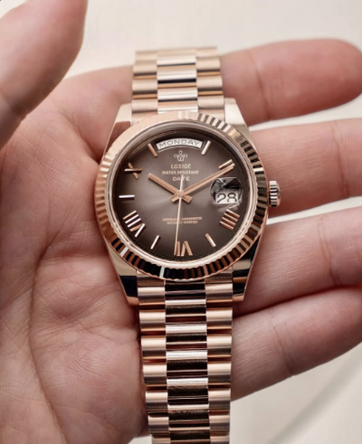 Silver Crest Timepiece