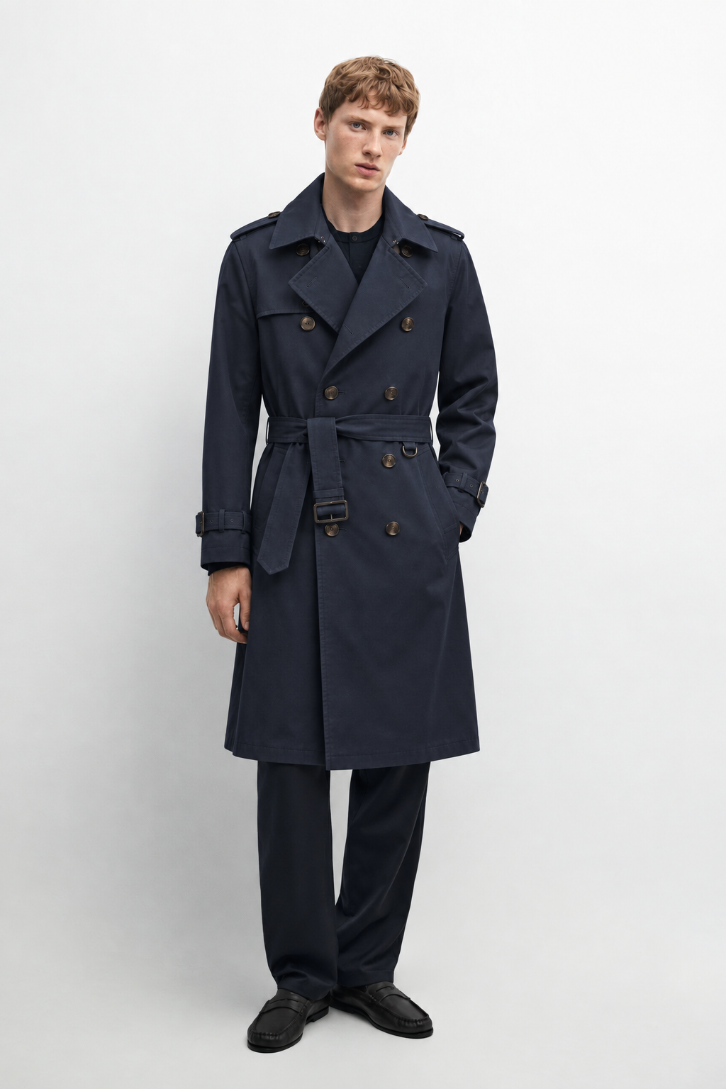 Model wearing the MELO Armand navy cotton trench coat